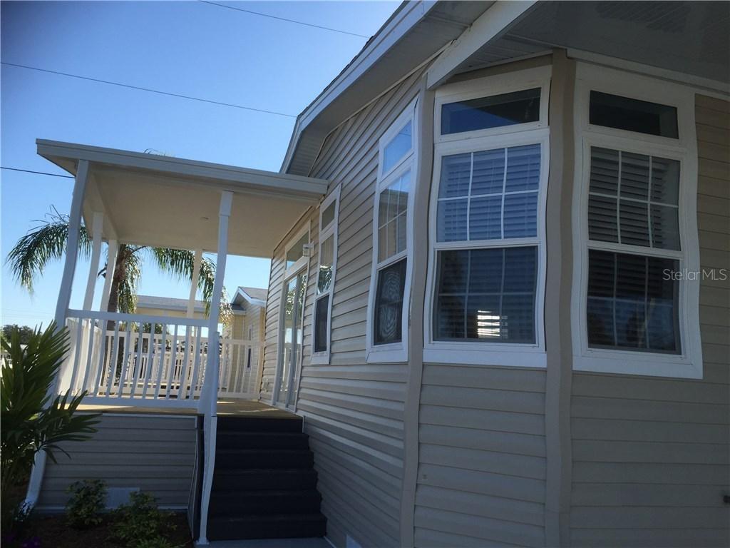 126 Capri Dr., Palmetto, FL 34221