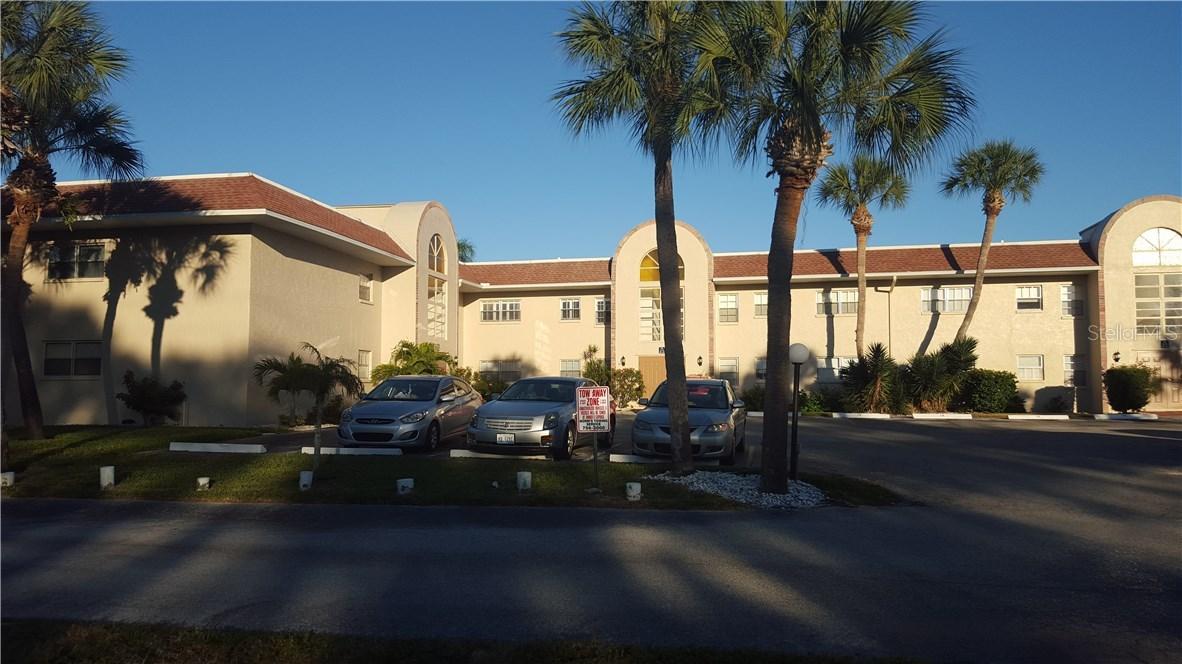 2727 75th St. #7A1, Bradenton, FL 34209