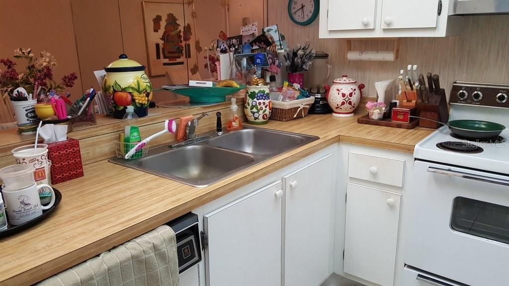 3227 Beneva Rd. #103, Sarasota, FL 34232