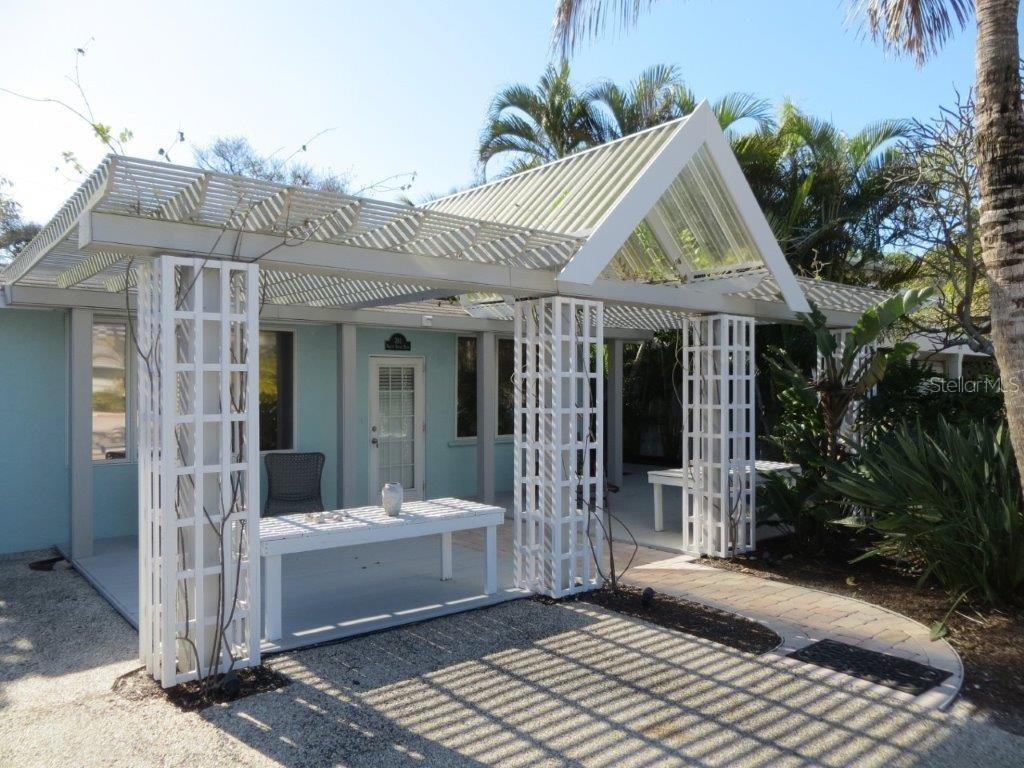 381 N Shore Rd., Longboat Key, FL 34228