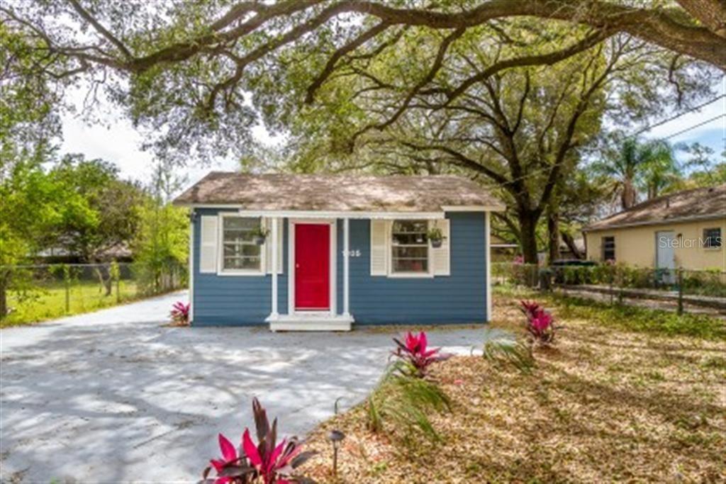 1305 E Cayuga St., Tampa, FL 33603