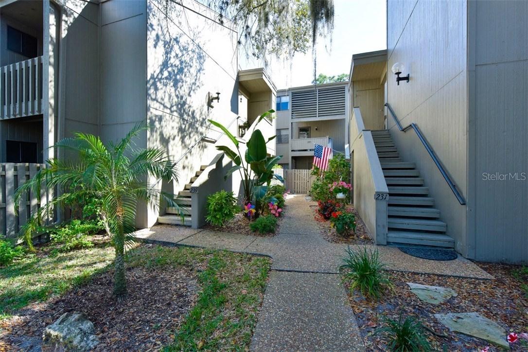 235 Woodland Dr., Osprey, FL 34229