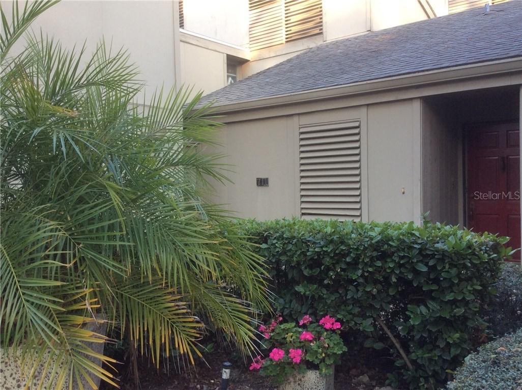 711 Pine Run Dr., Osprey, FL 34229