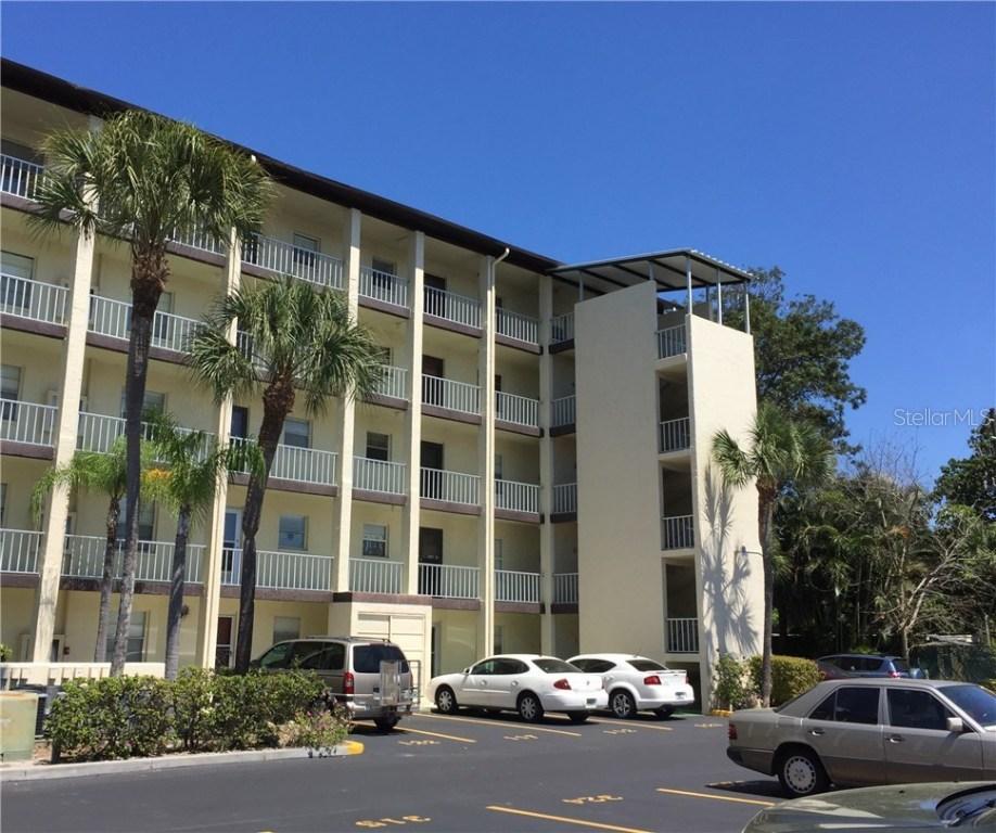 3290 Lake Bayshore Dr. #O524, Bradenton, FL 34205