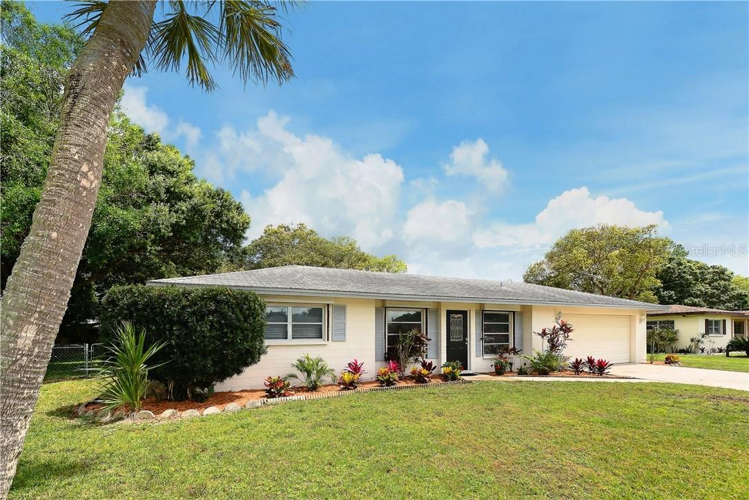 3305 Teal Ave., Sarasota, FL 34232
