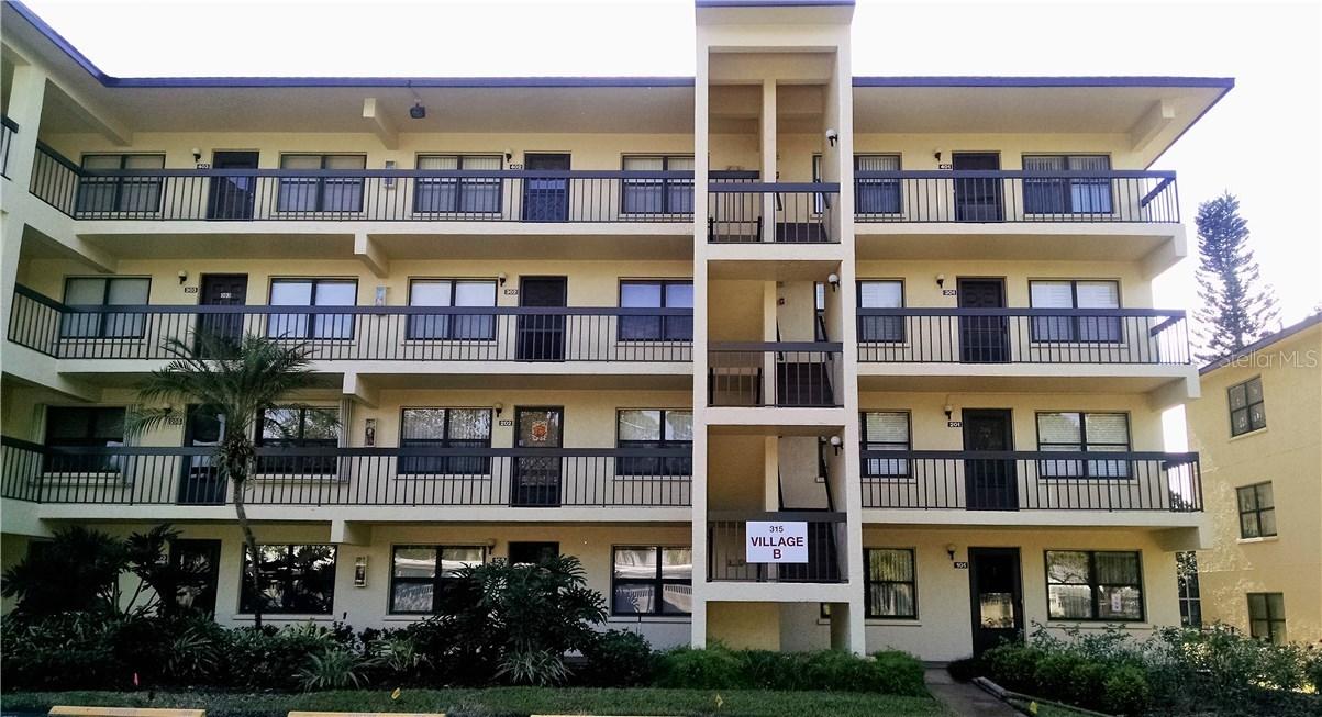 315 30th Ave. #B401, Bradenton, FL 34205