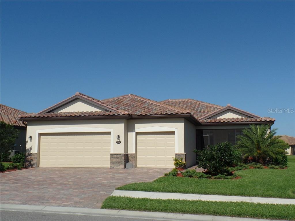 214 Whispering Palms Ln., Bradenton, FL 34212