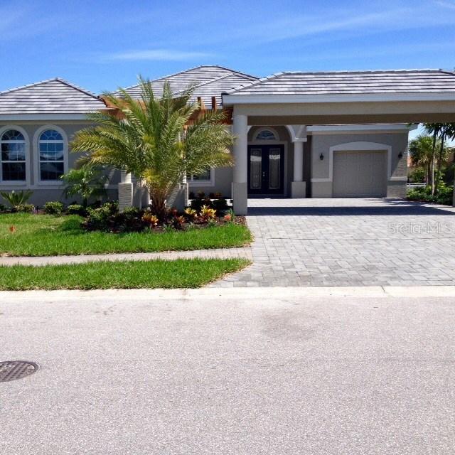 563 Fore Dr., Bradenton, FL 34208