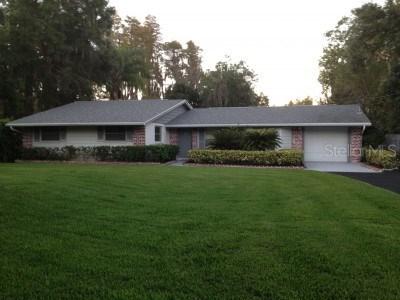 5701 Lakeside Dr., Lutz, FL 33558