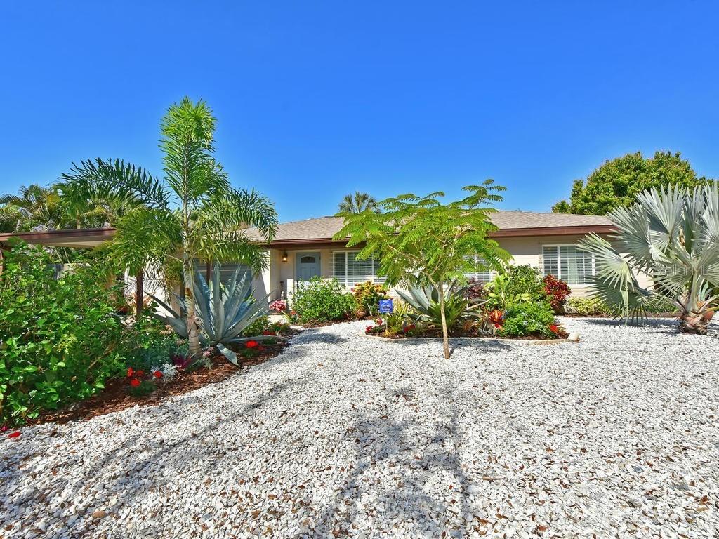 6916 26th St., Bradenton, FL 34207