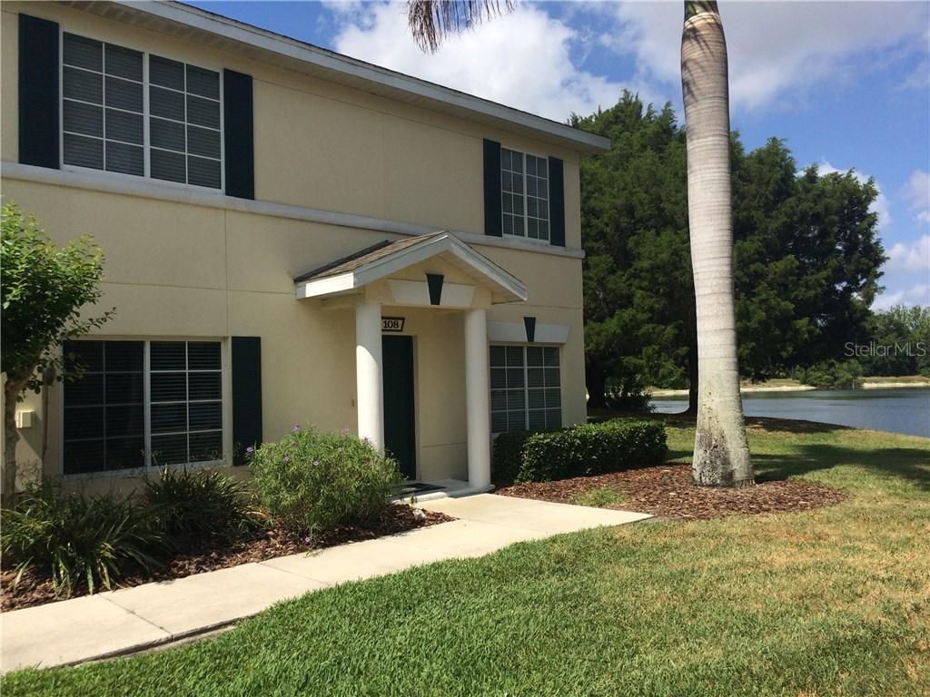 250 Cape Harbour Loop #108, Bradenton, FL 34212