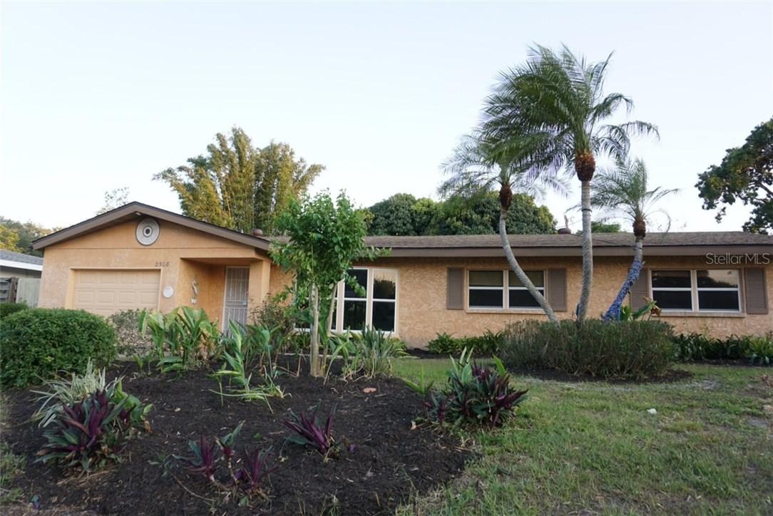 2508 Valencia Dr., Sarasota, FL 34239
