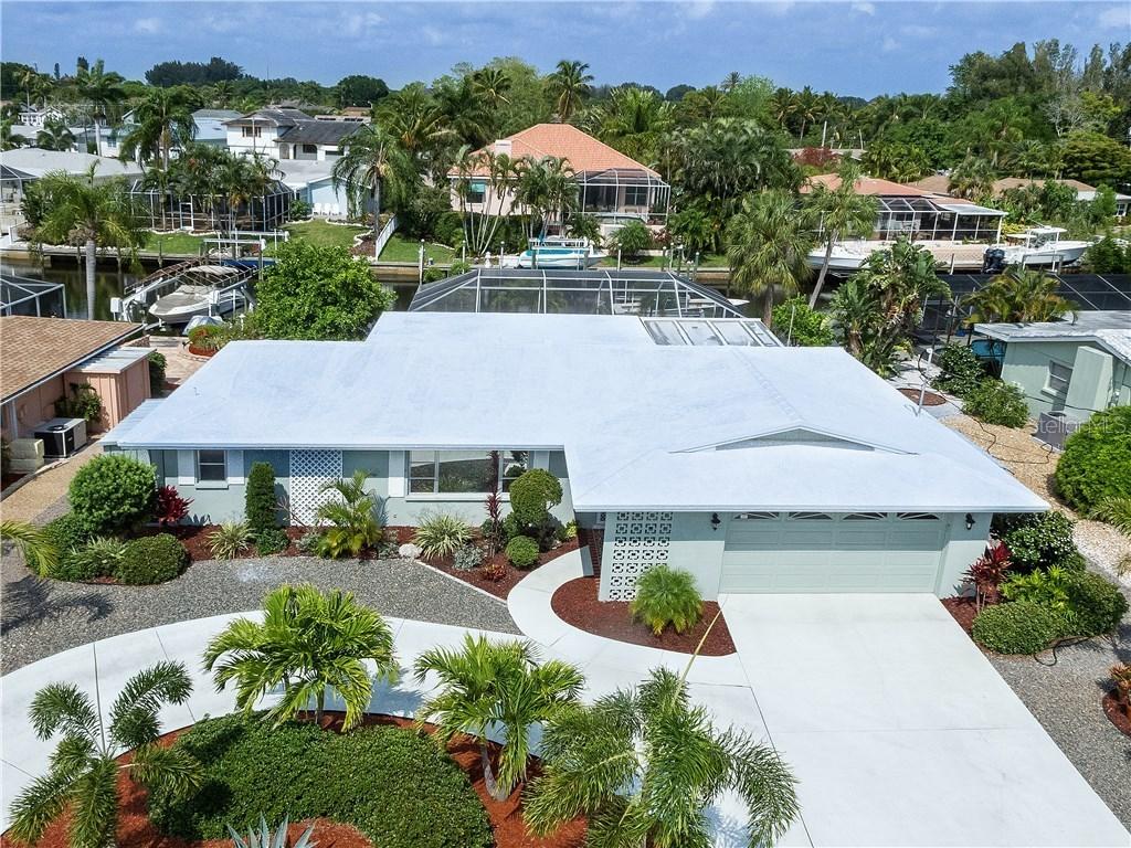 5211 Bimini Dr., Bradenton, FL 34210