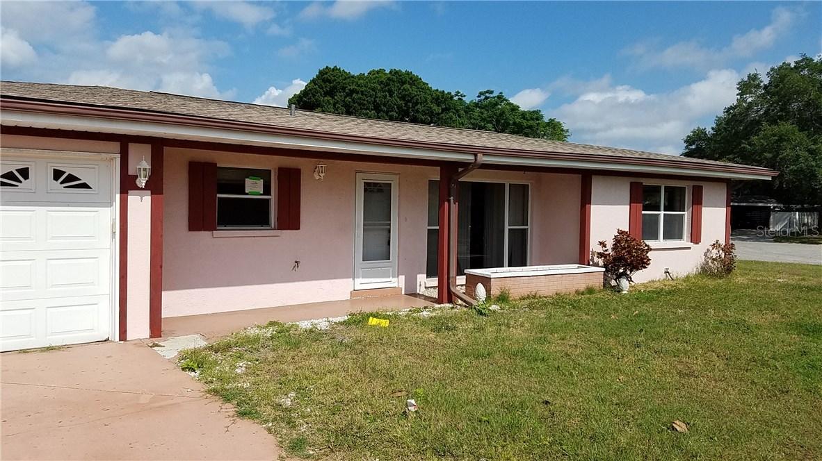 4300 Maceachen Blvd., Sarasota, FL 34233