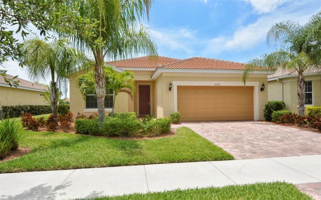 6156 Abaco Dr., Sarasota, FL 34238