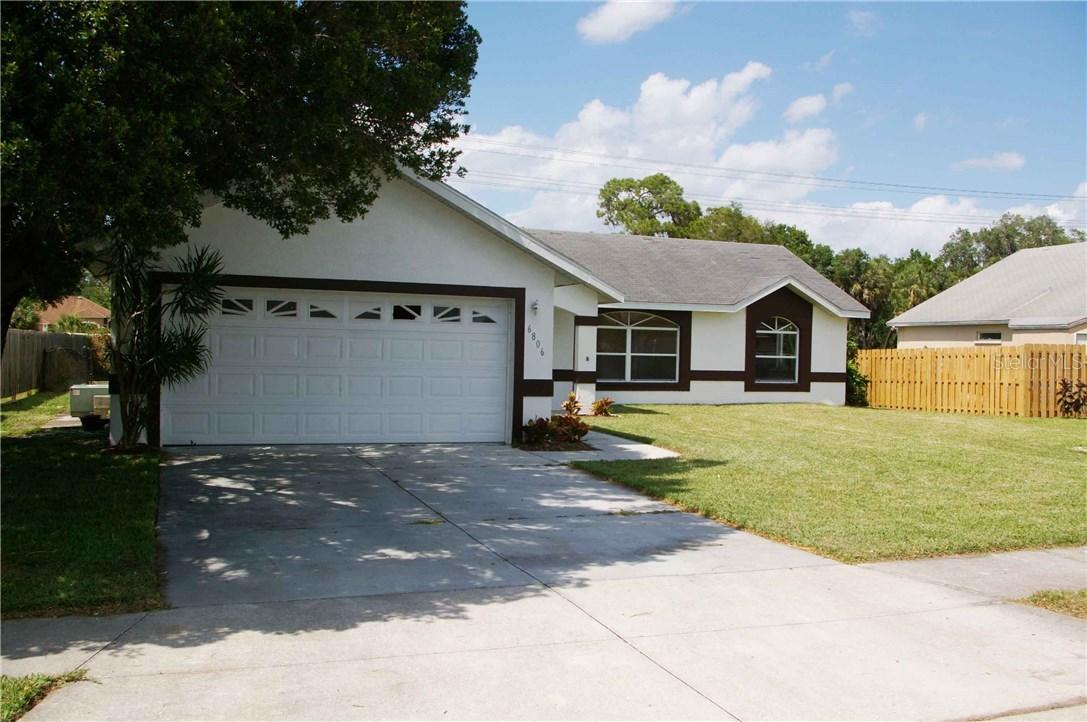 6806 67th Street Cir., Palmetto, FL 34221