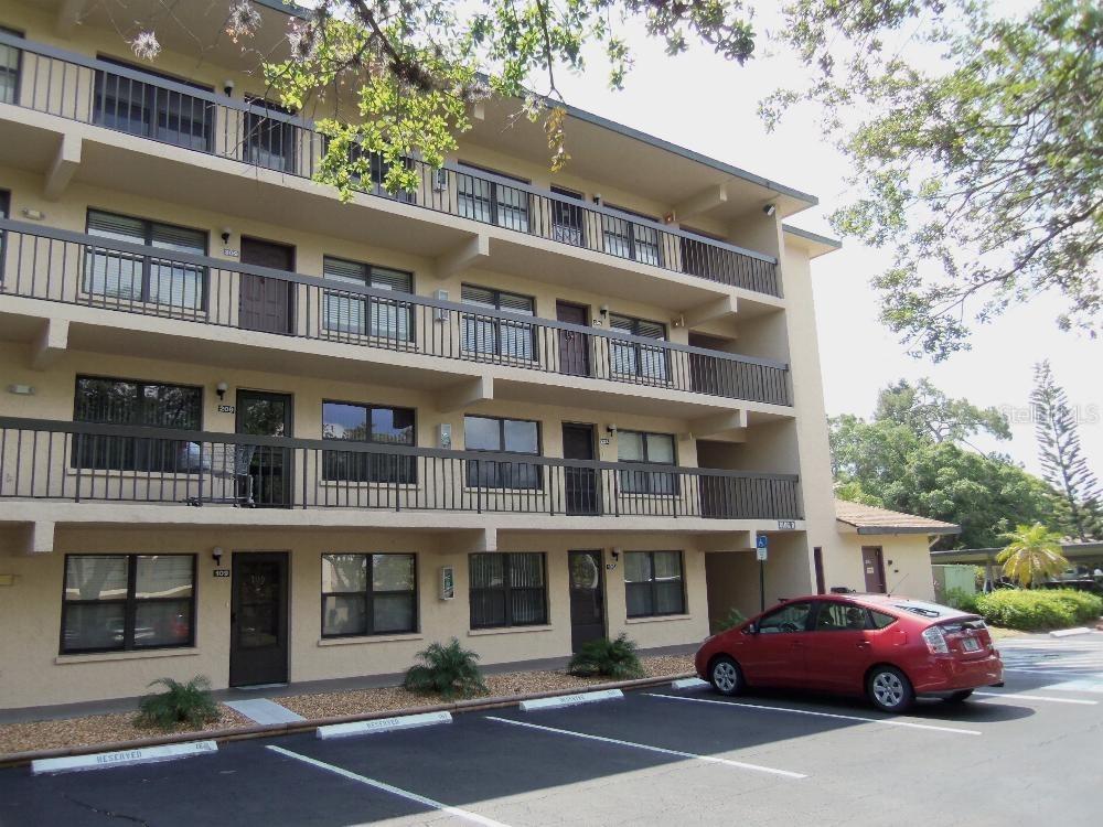 435 30th Ave. #D408, Bradenton, FL 34205