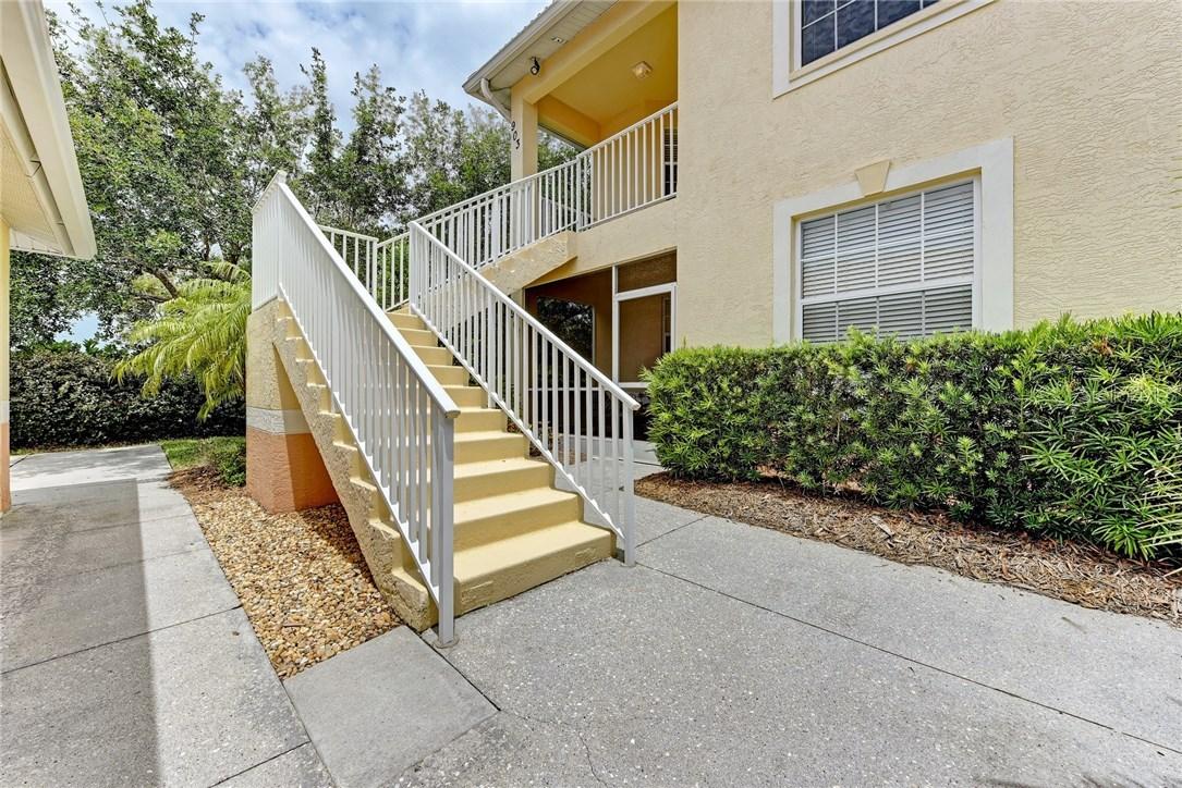 903 Casa Del Lago Way, Venice, FL 34292