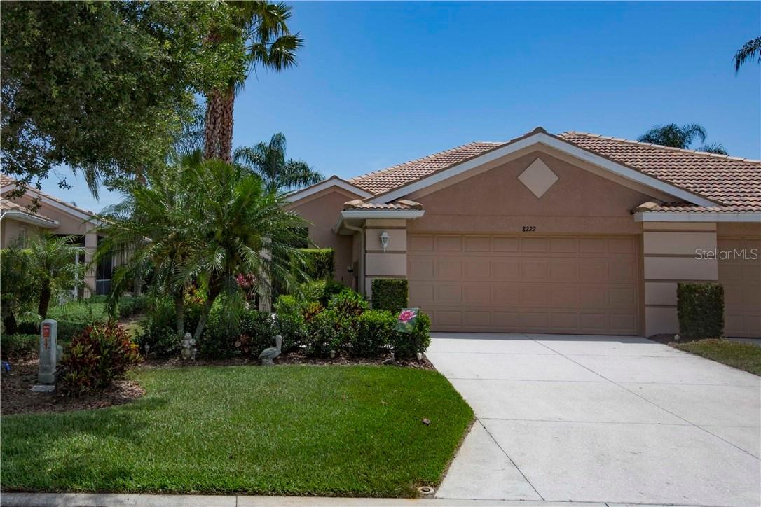8222 Summer Greens Ter., Bradenton, FL 34212