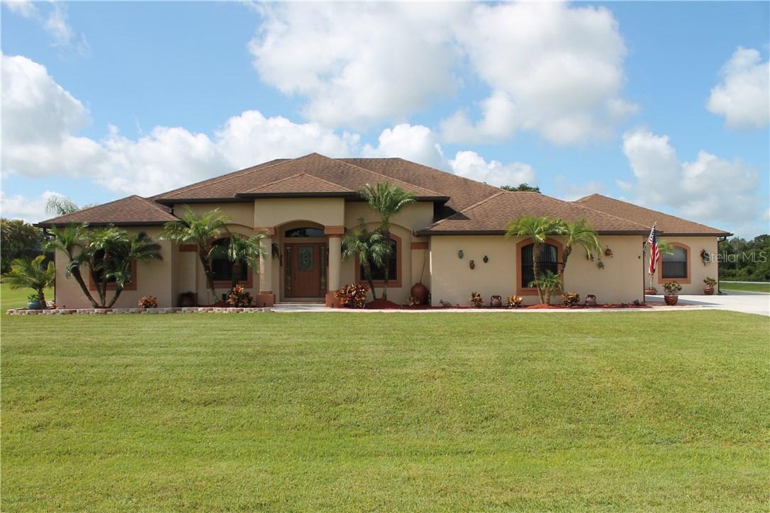 2002 Palm View Rd., Sarasota, FL 34240