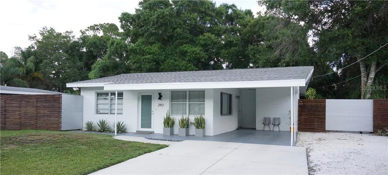 2851 W Mark Dr., Sarasota, FL 34232