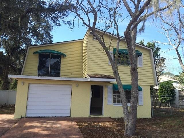 745 Bayshore Dr., Tarpon Springs, FL 34689