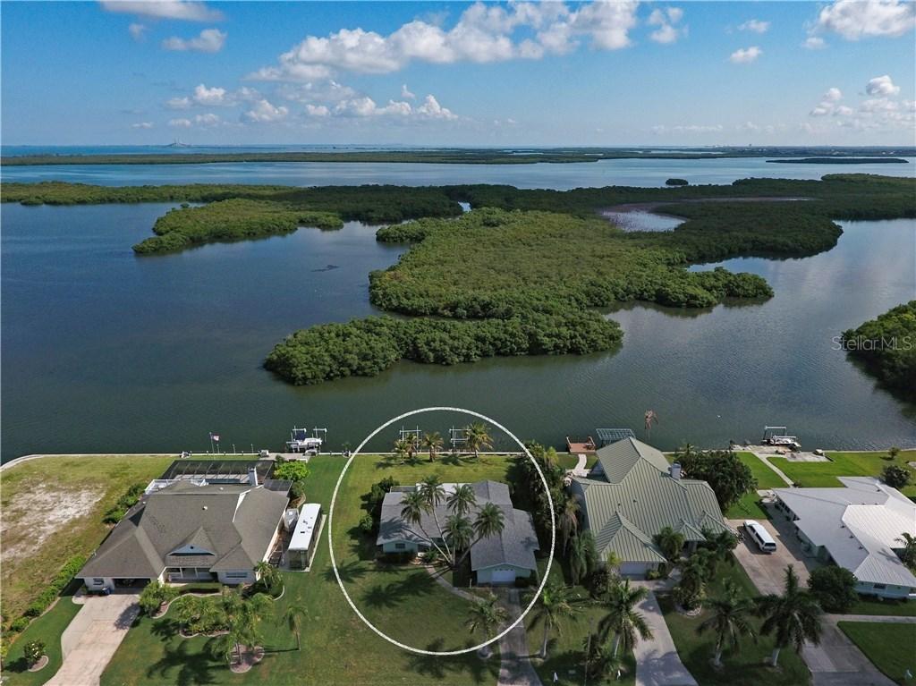 4506 Sailfish Ln., Palmetto, FL 34221