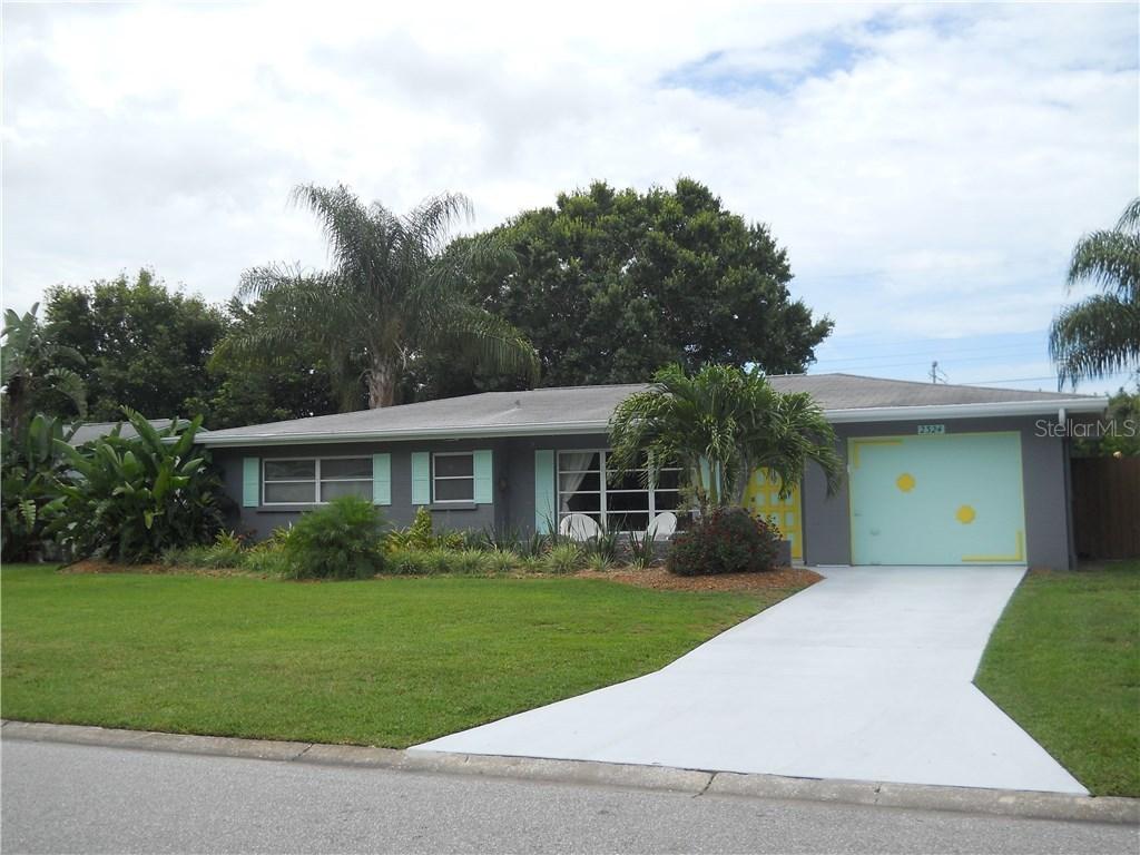 2324 Goldenrod St., Sarasota, FL 34239