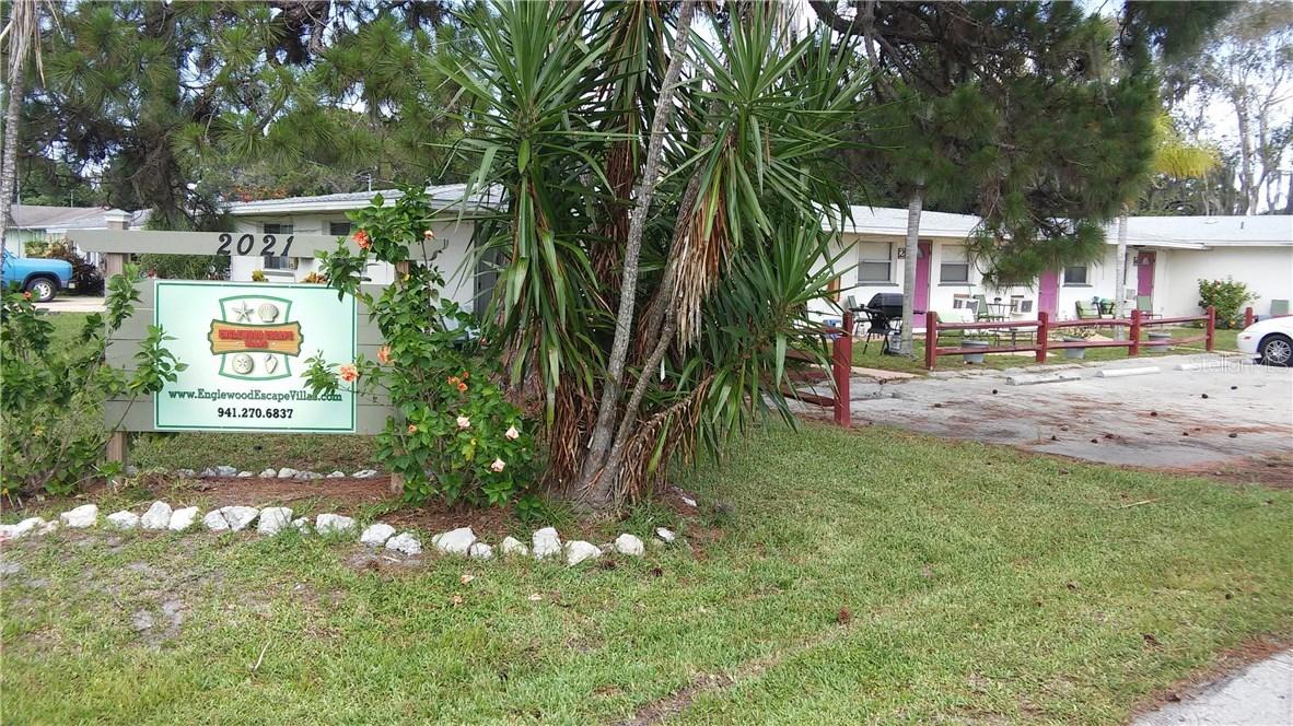 2021 Pennsylvania Ave., Englewood, FL 34224