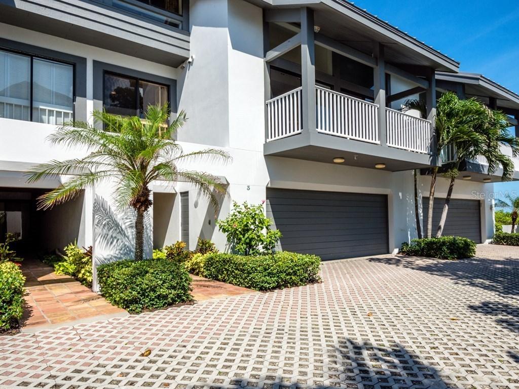 260 N Shore Rd. #3, Longboat Key, FL 34228