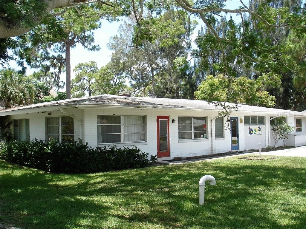 5016 Riverwood Ave., Sarasota, FL 34231