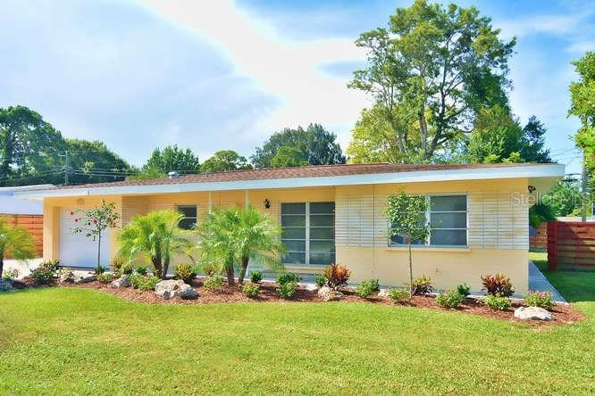 2708 Fort Worth St., Sarasota, FL 34231