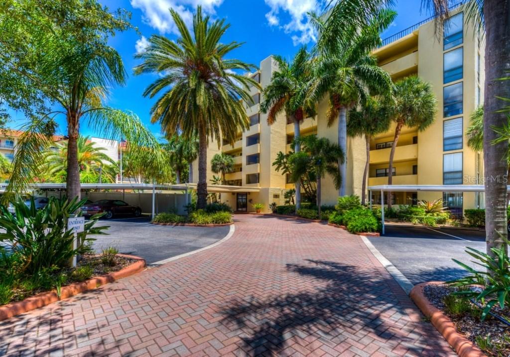 1510 1st Ave. #105, Bradenton, FL 34205