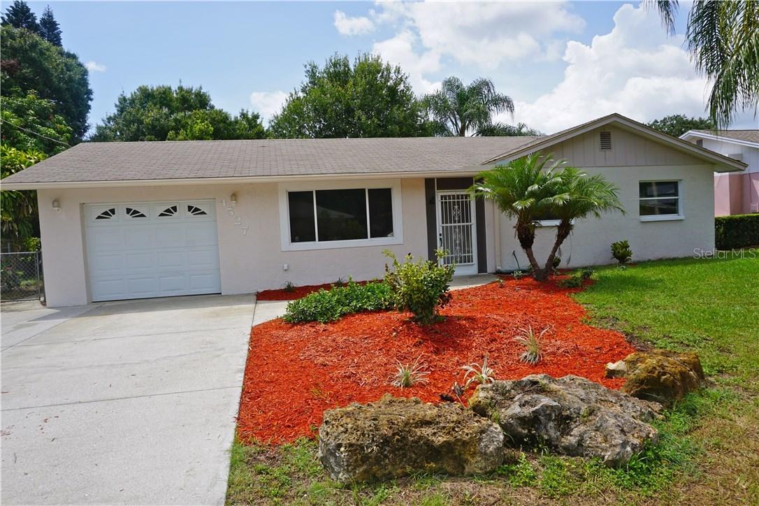 4527 Beacon Dr., Sarasota, FL 34232
