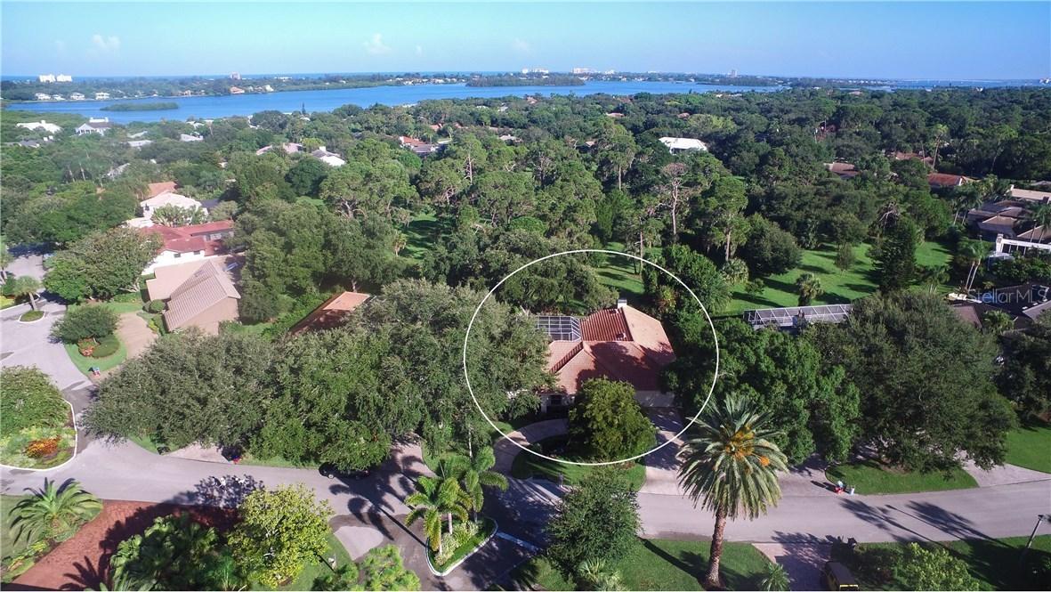 5098 Kestral Park Way, Sarasota, FL 34231