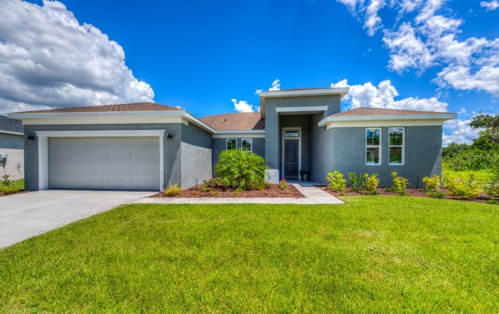 3127 34th Avenue Dr., Bradenton, FL 34208