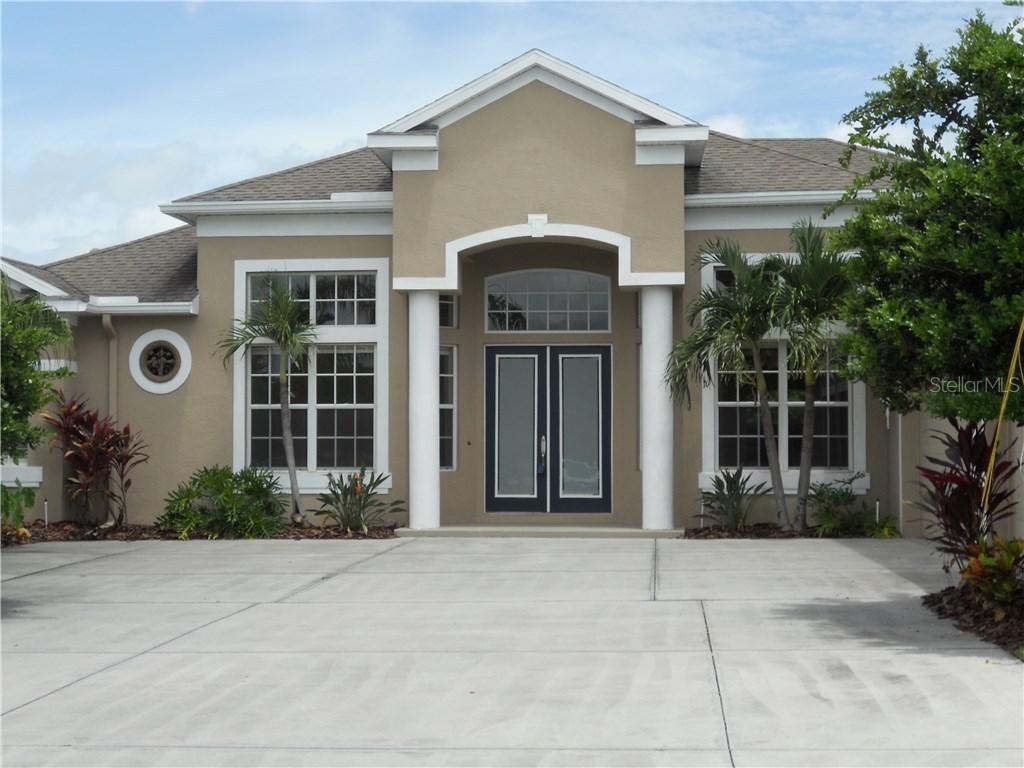 8205 Snowy Egret Pl., Bradenton, FL 34202