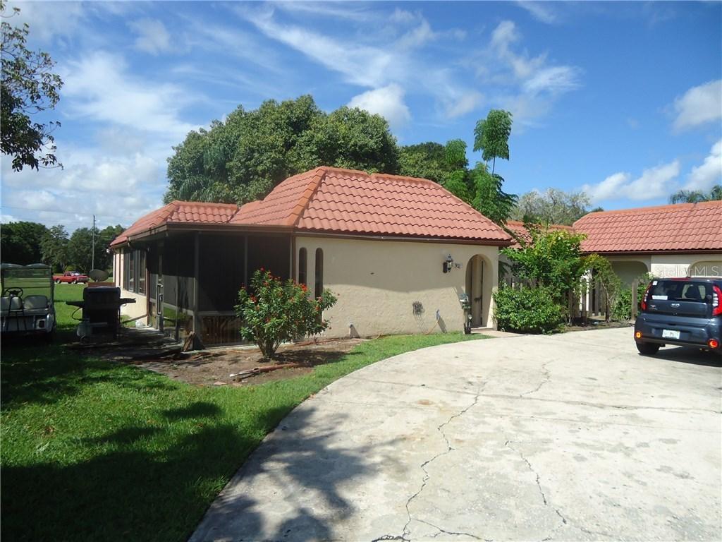 902 W Faith Cir., Bradenton, FL 34212