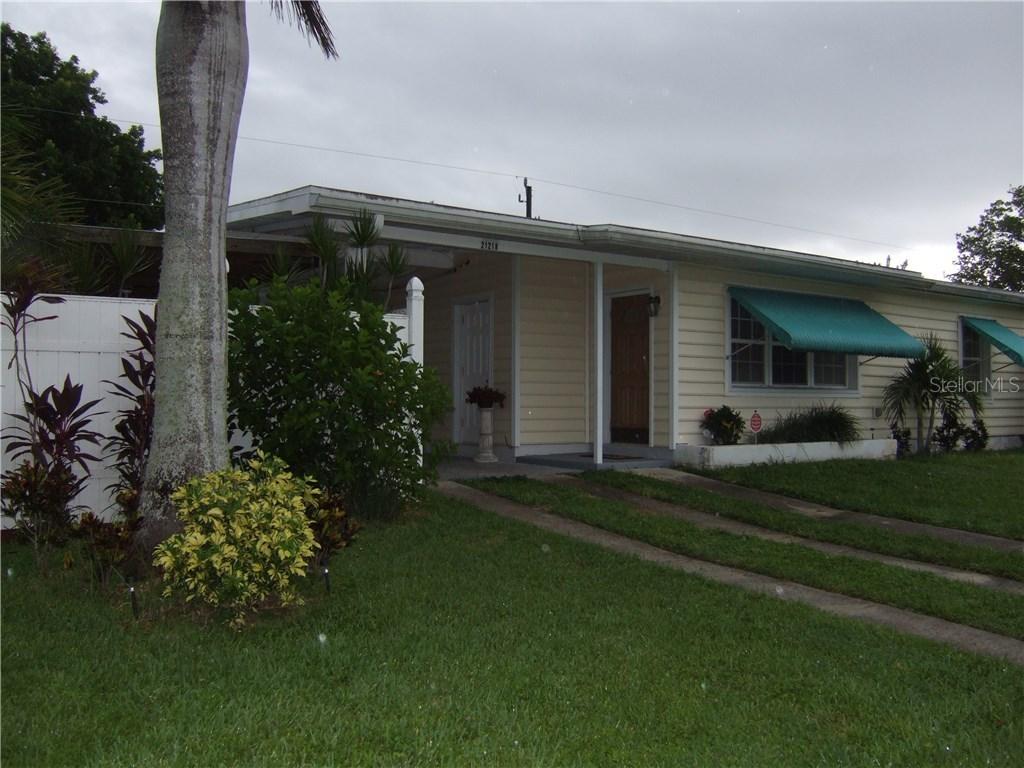 21218 Gladis Ave., Port Charlotte, FL 33952