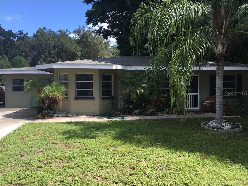 1212 6th St., Palmetto, FL 34221