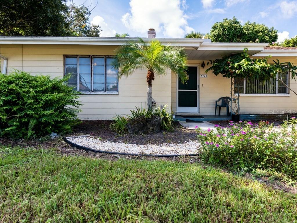 2240 Bougainvillea St., Sarasota, FL 34239