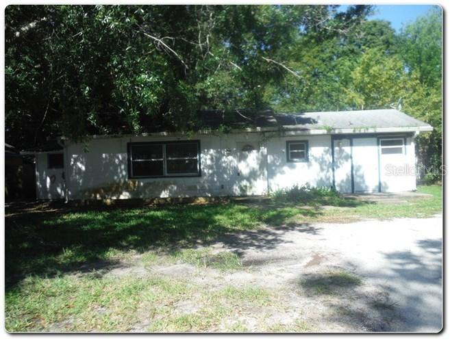 2504 8th St., Bradenton, FL 34208