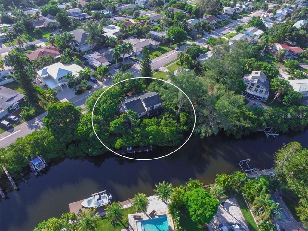 234 N 85th St., Holmes Beach, FL 34217