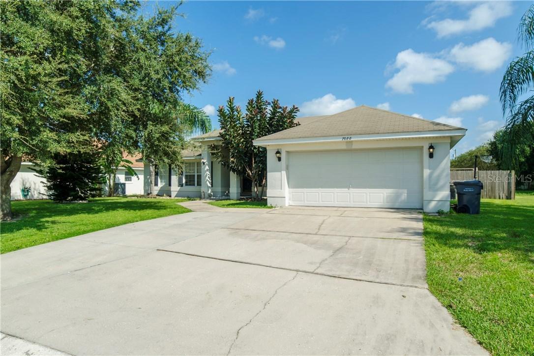 7688 Canterbury Cir., Lakeland, FL 33810
