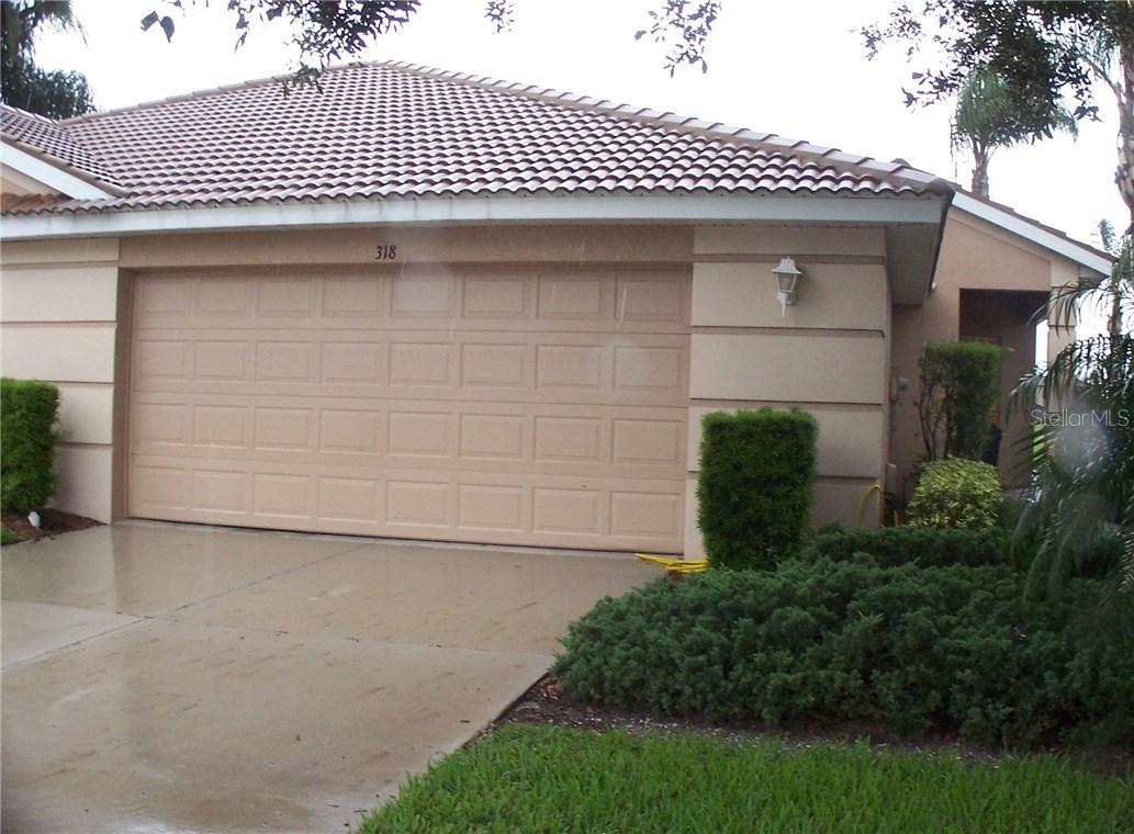 318 Fairway Isles Ln., Bradenton, FL 34212