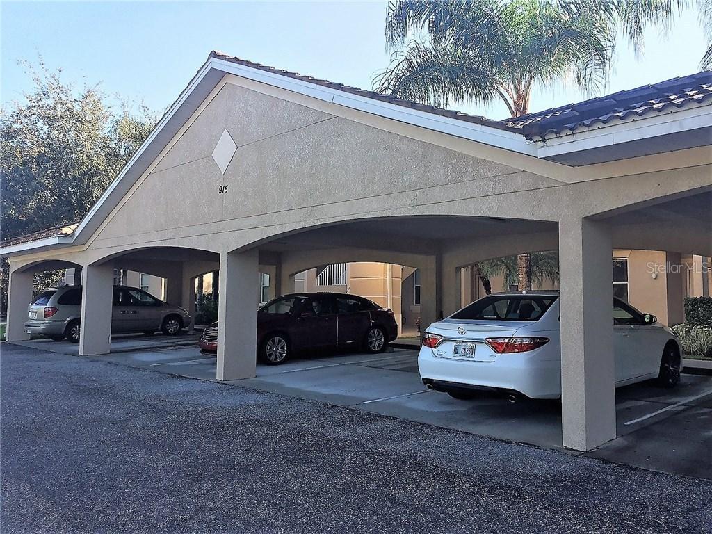 915 Fairwaycove Ln. #202, Bradenton, FL 34212