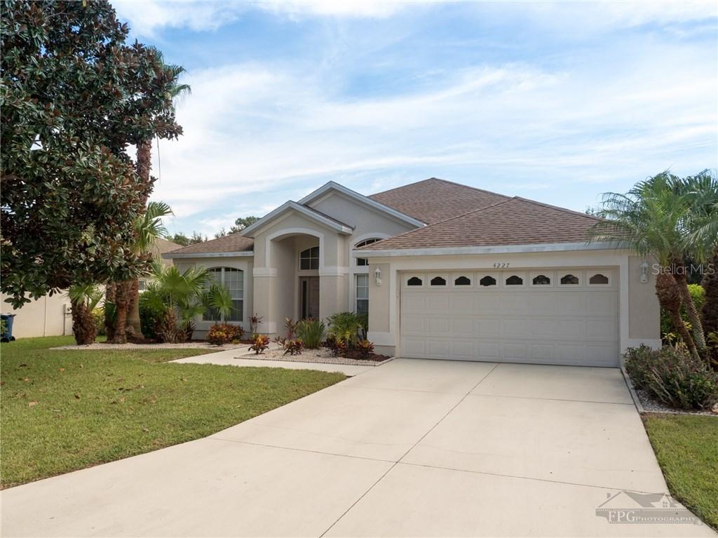 4227 32nd Ln., Bradenton, FL 34208