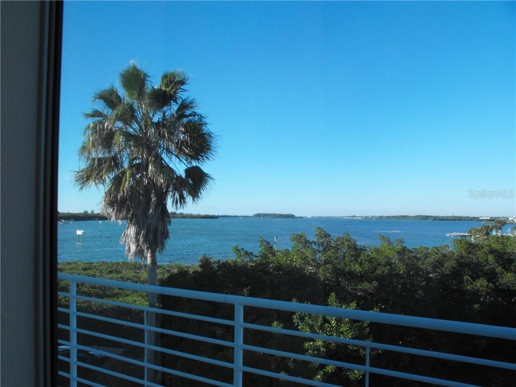 8006 Bay Pointe Dr., Englewood, FL 34224