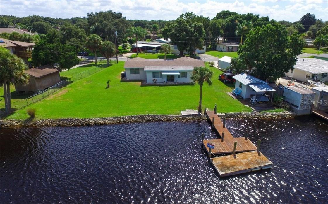 605 Ravenna St., Nokomis, FL 34275