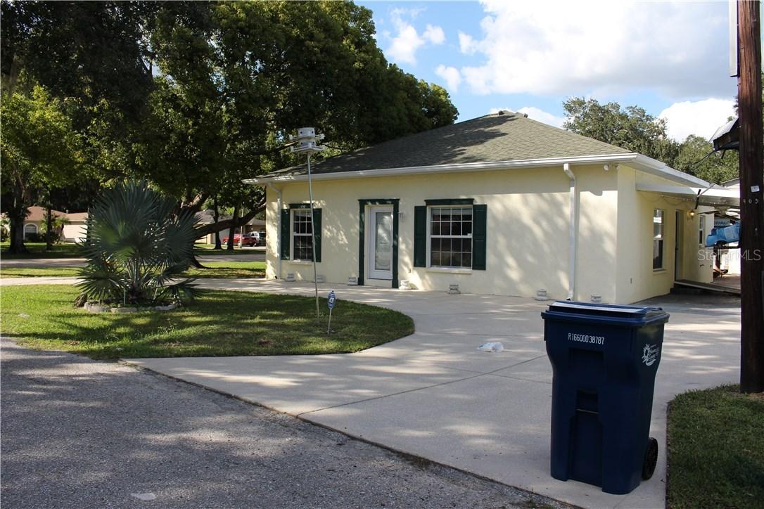 2809 9th St., Bradenton, FL 34208